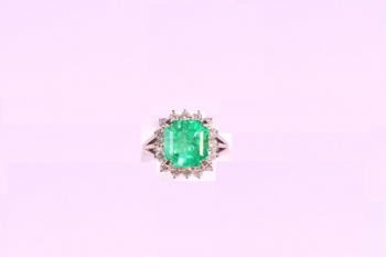 Lot 885
