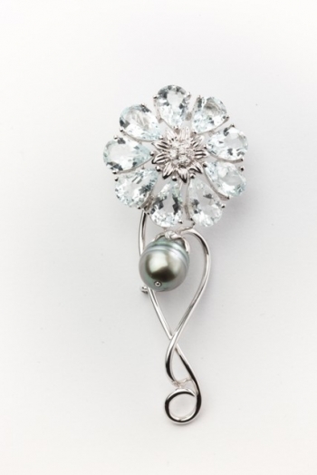 Lot 902