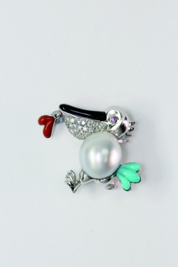 Lot 933